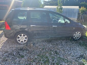 Peugeot 307 - 3