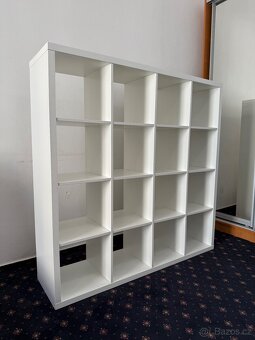 Bílý regál KALLAX IKEA 4x4 - 3