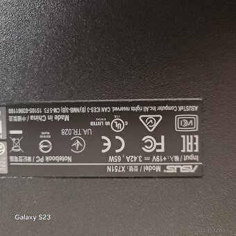 Notebook Asus - 3
