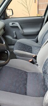 Škoda Felicia 1,3 MPI + nová STK, tažné, sada pneu - 3