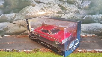 modely aut 1/24 - 3