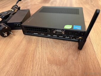 Lenovo ThinkCentre M90q Gen 3 Tiny - 3