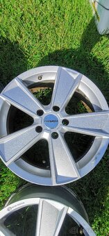 Al kola Renault, Nissan, a jiné. - 3