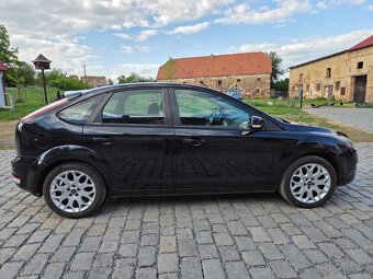 Ford Focus 1.6 Ti (2008), 85 kW - 3