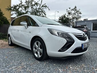 Opel Zafira Tourer 2.0 CDTi | 96 kW | 2013 | Manuál
- 3
