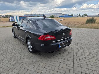 Superb laurin a klement 3.6 rok 2013 - 3