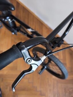 BMX Radio Revo 20 Pro – freestyle 20", velmi dobrý stav - 3