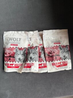 Pamlsky Wolf of wilderness - 3
