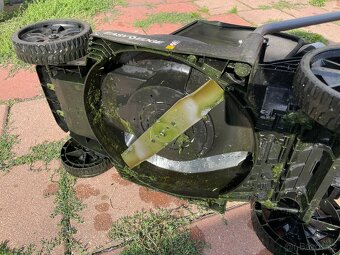 Sekačka na trávu Ryobi - 3