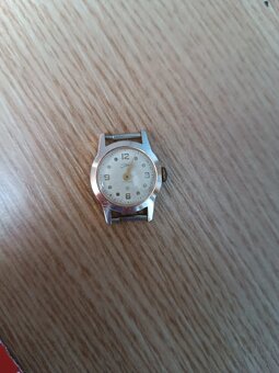 retro hodinky - 3
