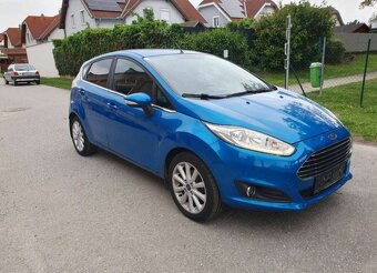 Ford fiesta - 3
