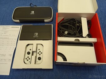 Herní konzole Nintendo Switch OLED záruka 10/2026 - 3