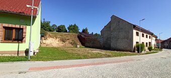 Prodám stavební pozemek v obci Lutopecny. - 3