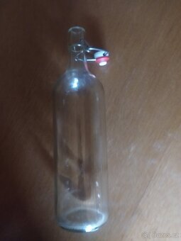 Lahve s keramickým vyčkem 1l. A 0,7l - 3