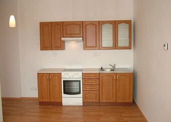 Pronájem bytu 2+kk s terasou – Olomouc, Tabulový vrch - 3