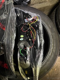 Světla na audi q7 - 3