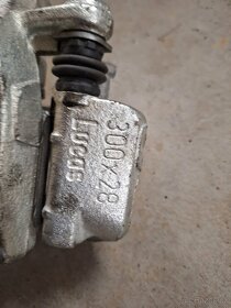 Mercedes C w203 nový brzdový třmen brzdič original mercedes - 3