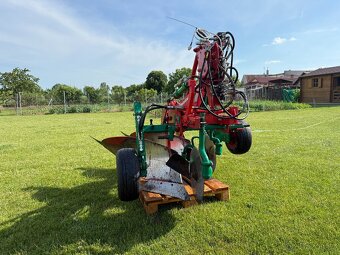 Pluh -Súťažný pluh Kverneland - 3