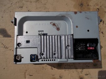 Autorádio VW Touran, Passat B6 1K0035191D - 3