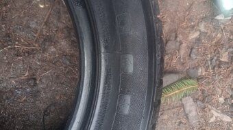 SADA PNEU 215/55 R16 vzorek 6mm - 3