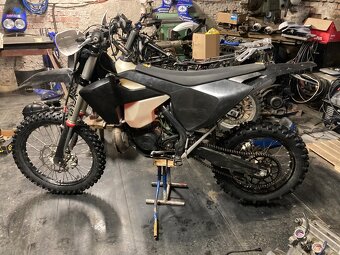 Husqvarna TE 300 2017 - 3