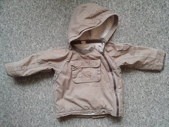 2 dětské zimní bundy vel. 98 - 3