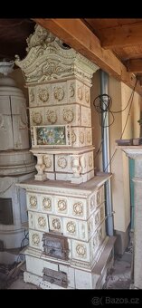 Kachlová kamna , starozitná - 3