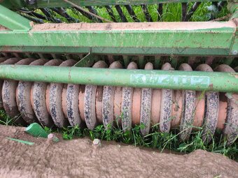 Secí kombinace Amazone KG402, AD403 - 3