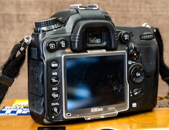 Nikon D7000 - 3
