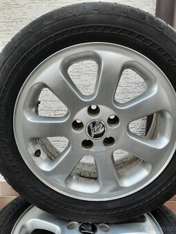 Alu kolo Škoda 205 55 R16 Michelin s roztečí 5x100 - 3