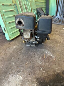 Motor Briggs Stratton - 3