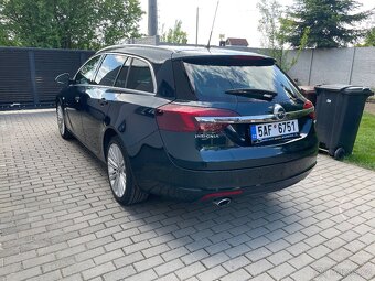 Opel Insignia 2.0 cdti, čr - 3