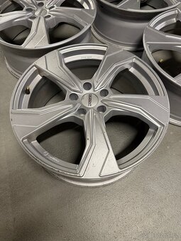 Alu kola Dezent KB R19 - 3