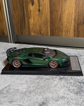 Dino Model - Lamborghini Aventador SVJ, 1:18 - 3