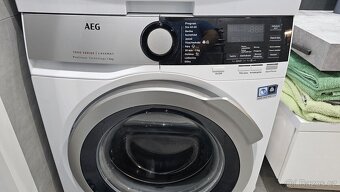 Pračka a sušička AEG - 3