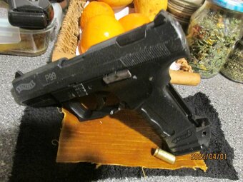 Prodám plynový Walther-UMAREX P99-9mm - 3