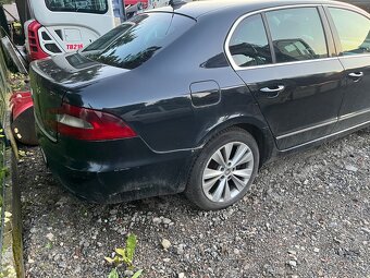 Skoda superb 2 2,0tdi 103 kw rok 2009 - 3