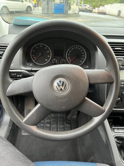 Volkswagen Golf 1.4 55kW | r.v. 2004 | STK 2027 | Velmi udrž - 3
