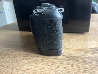 Canon EOS RP - 3