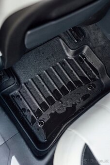 GUMOVÉ KOBERCE MERCEDES E W213 S213 2016-2023 - 3