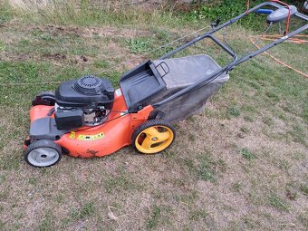 Ruční kočárková sekačka Husqvarna - 3