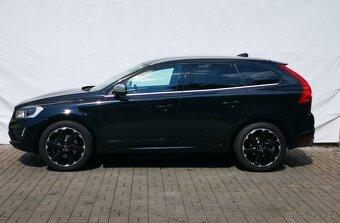 Volvo XC60 3.0 T6 242kW R-Design Summum AWD ČR - 3