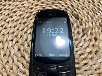 Nokia 6310 v záruce - 3
