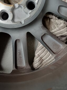 1x originál Toyota al 18" Toyota RAV4, Camry, Auris, Coroll - 3