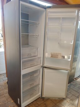 Lednice s mrazakem Samsung - 3