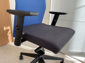 Kancelářská židle - LD Seating PC 14200,- - 3