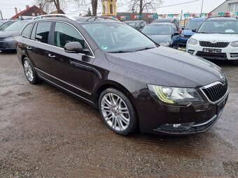 Škoda Superb 2,0TDI 125KW ELEGANCE PANORAMA - 3