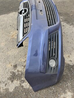 Nárazník Opel Zafira - 3