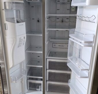 Americká lednice Samsung - 3