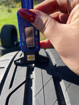 Sada letních pneu Bridgestone 215/50 R18 - 3